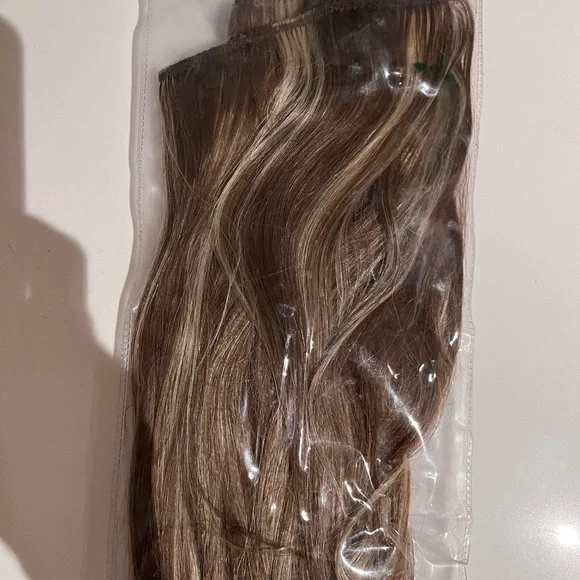 Real Hair Extensions - Picture 3 of 7